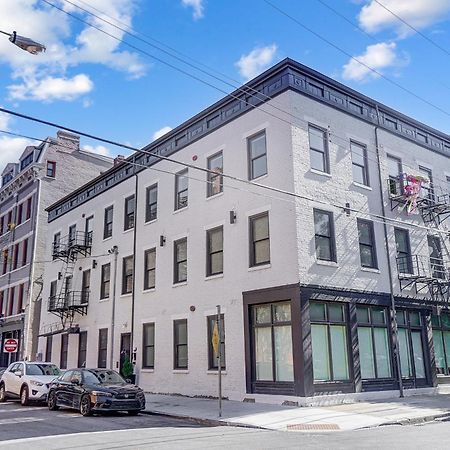 Sunny Downtown Apartment, Walk To Washington Park! Cincinnati Buitenkant foto