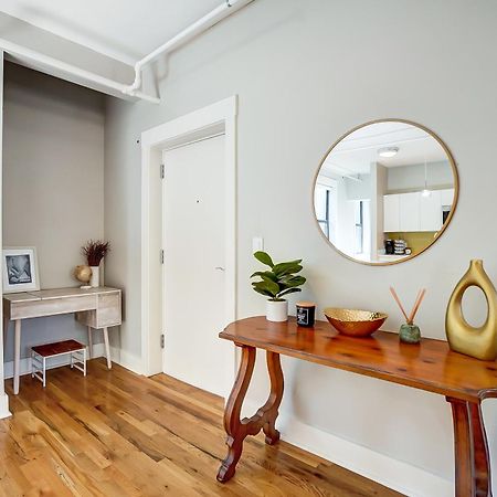 Sunny Downtown Apartment, Walk To Washington Park! Cincinnati Buitenkant foto