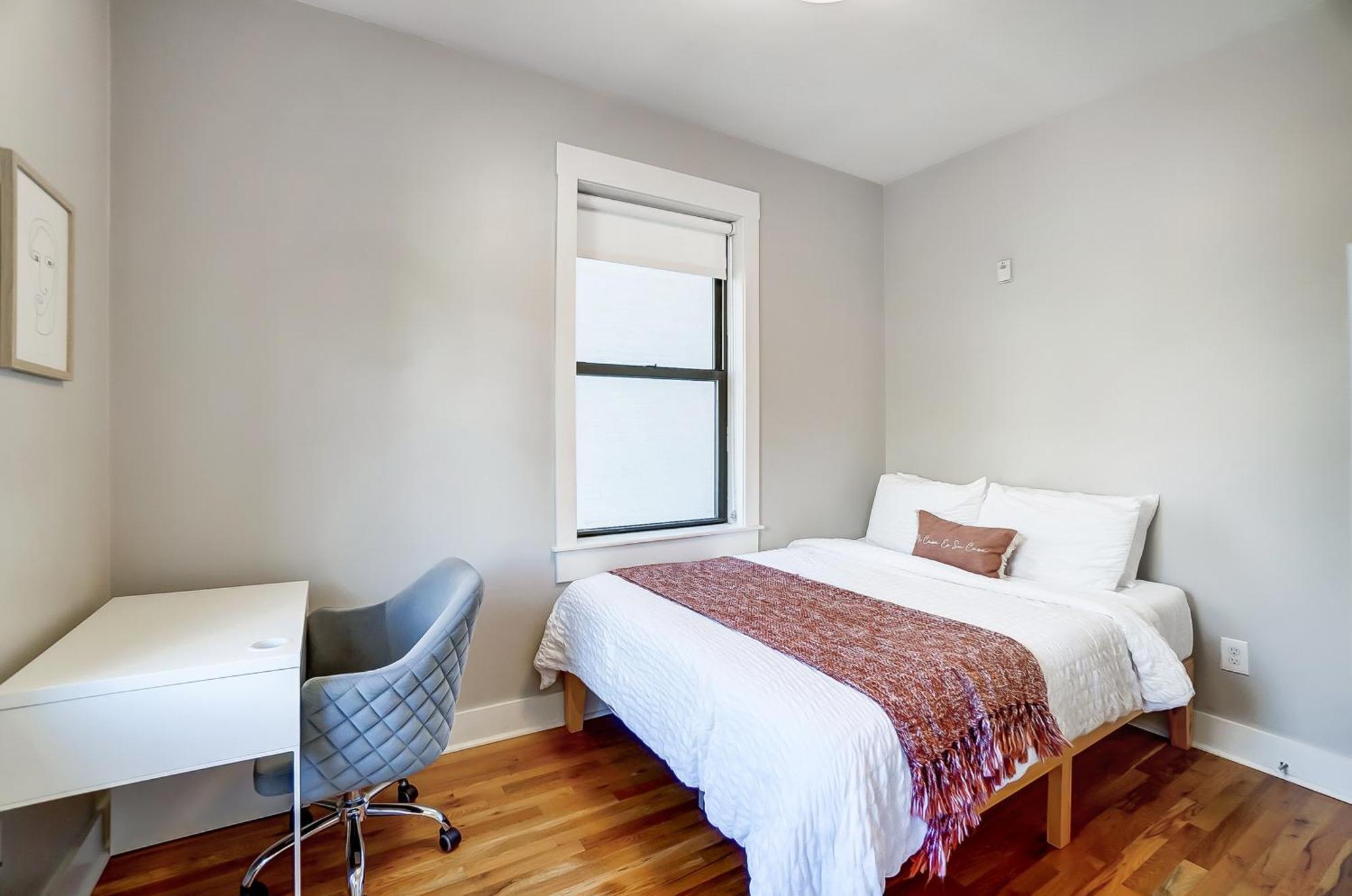 Sunny Downtown Apartment, Walk To Washington Park! Cincinnati Buitenkant foto